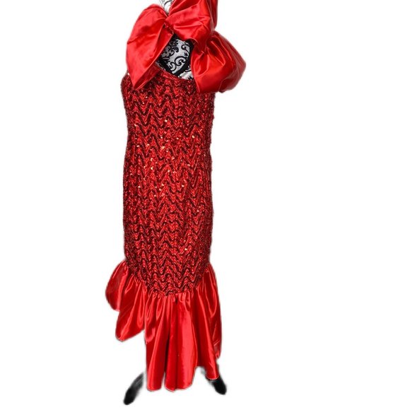 Vintage red sequin mermaid style dress with bow and tulle - Picture 9 of 9